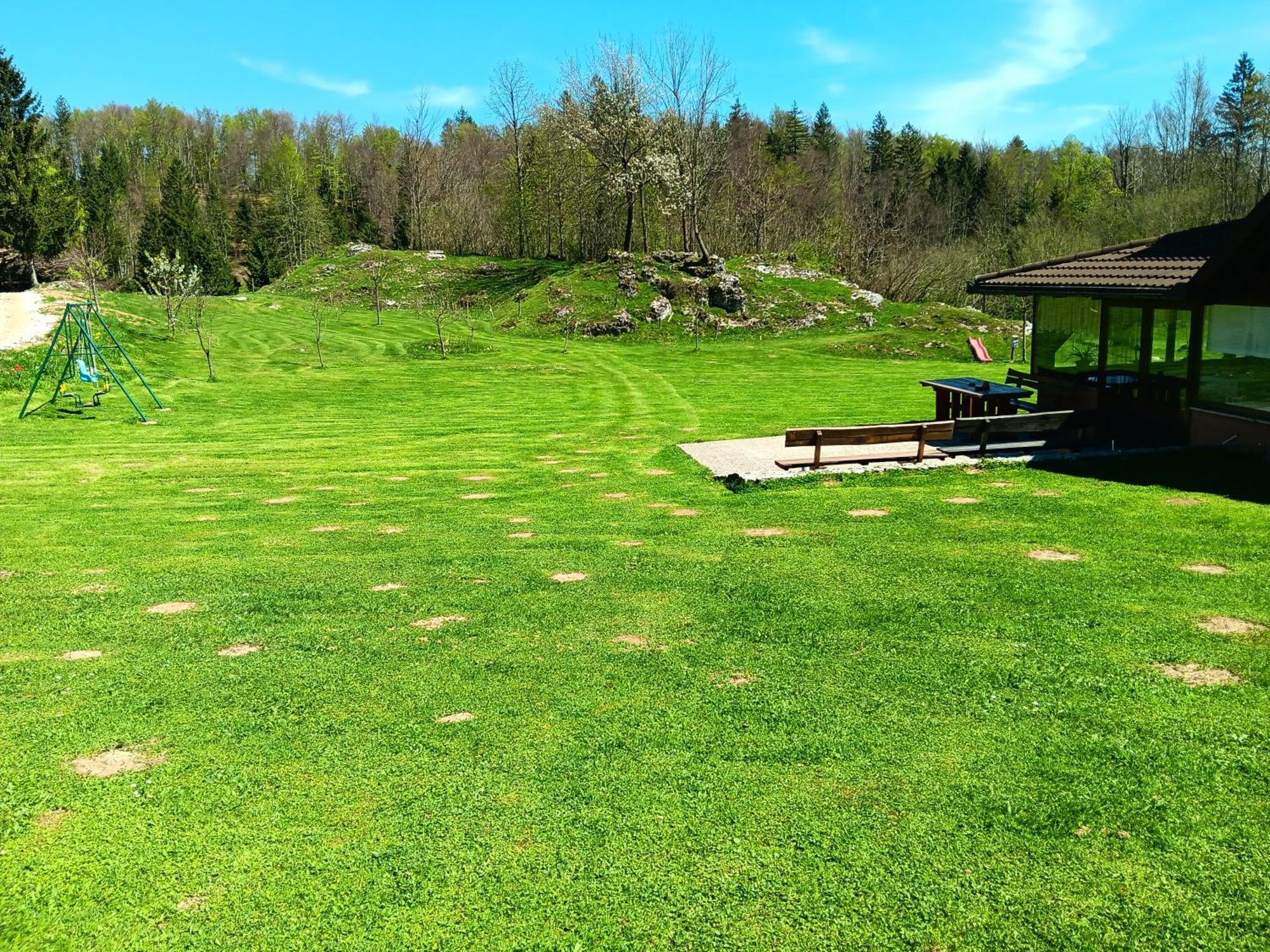 Turisticna Kmetija Pr Mark Trebce Dış mekan fotoğraf