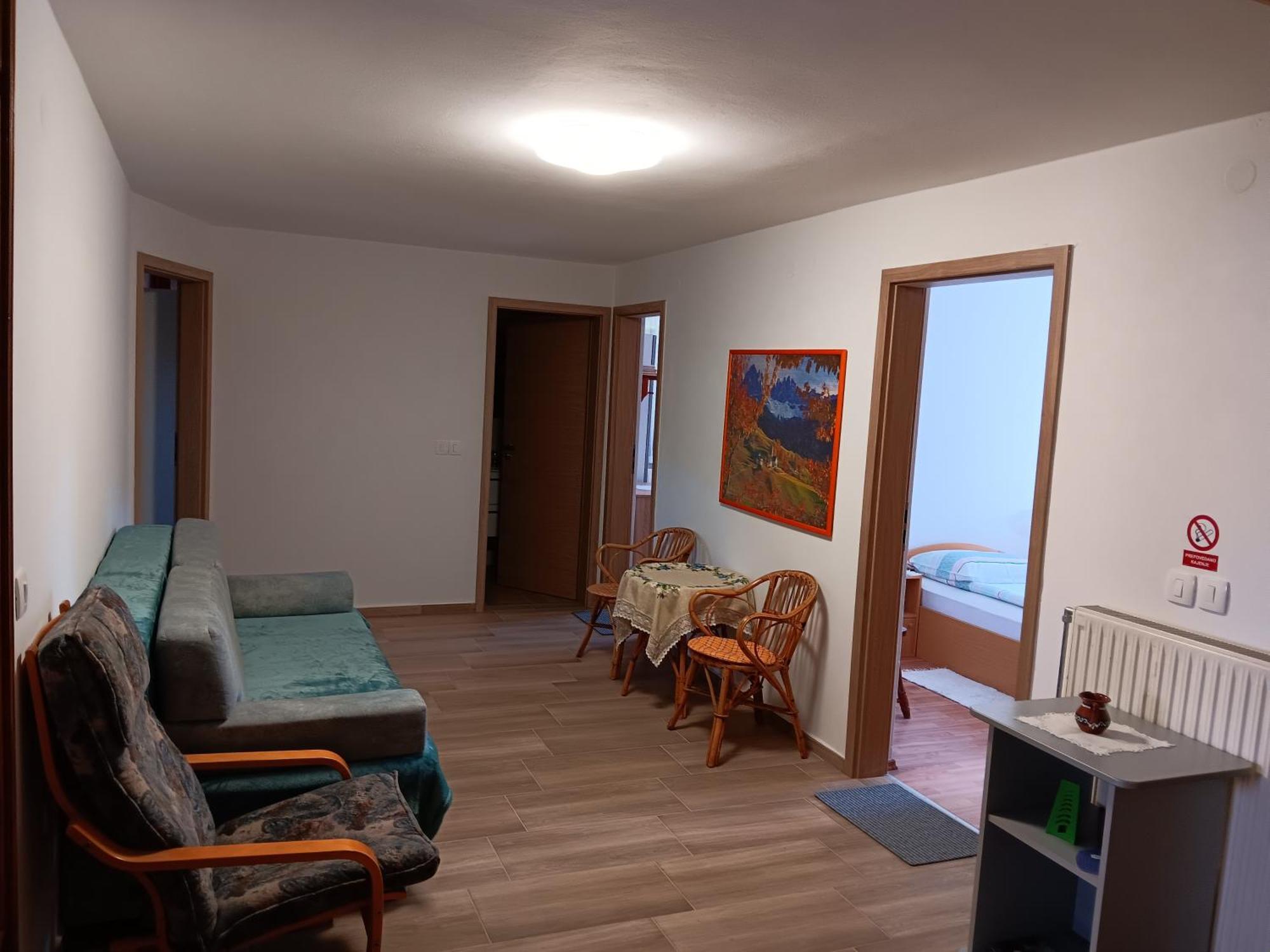 Turisticna Kmetija Pr Mark Bed & Breakfast Trebce Dış mekan fotoğraf